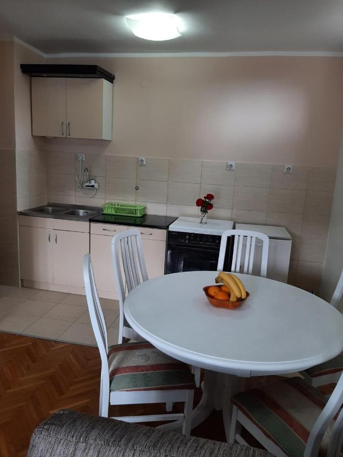 Apartment Danilo Herceg Novi Buitenkant foto